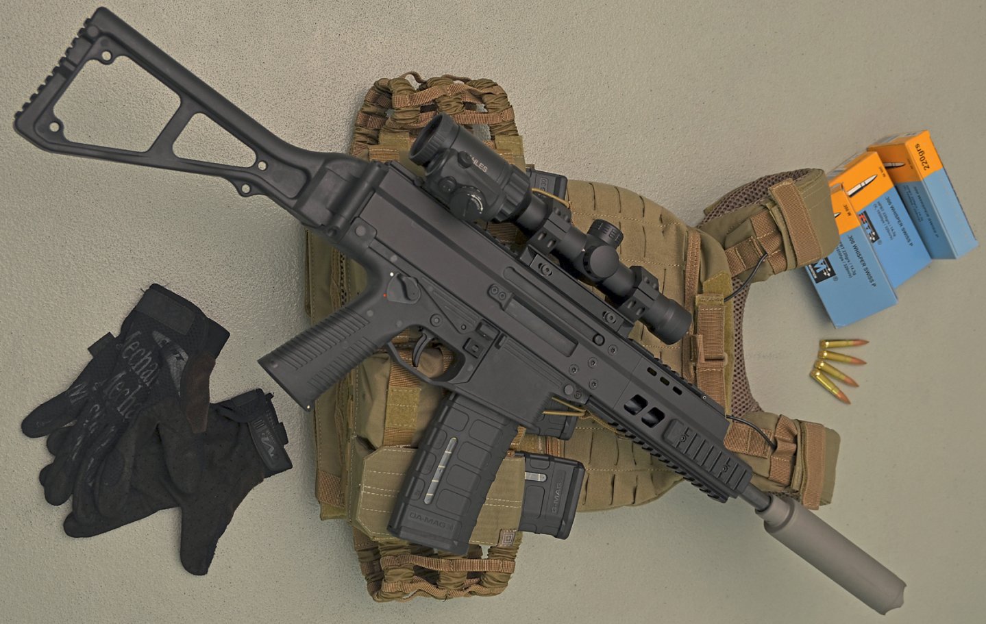 B&T APC300 UND die Spezialpatrone .300 WHISPER B&T APC300 UND die Spezialpatrone .300 WHISPER