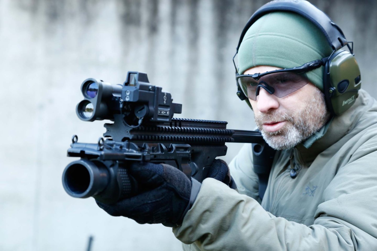 FN Feuerleitsystem FCU Mk3 für die Bundeswehr FN FCU Mk3 auf Granatwerfer