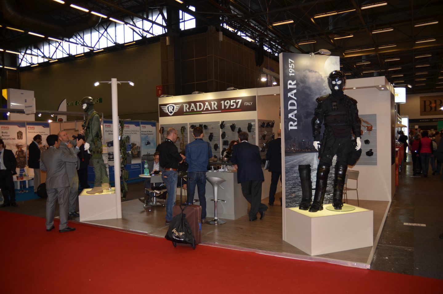 MILIPOL 2015 in Paris: Sicherheit im Zeichen des Terrors