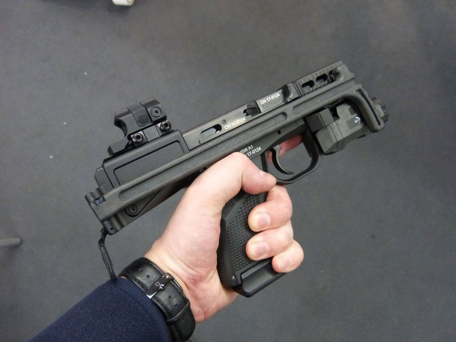 B&T Universal Service Weapon USW-A1 Pistole B&T Universal Service Weapon Dienstpistole