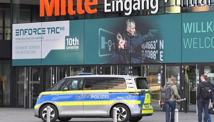 enforce-tac: Die Enforce Tac 2024 wartet vom 26. bis 28.2. in Nürnberg mit neuen Highlights und einer großen Premiere auf 