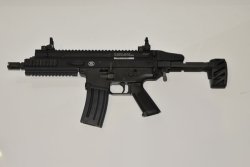 FN SCAR-SC: subkompakter Karabiner im Kaliber 5,56 x 45 mm NATO FN SCAR SC Maschinenpistole auf der Messe