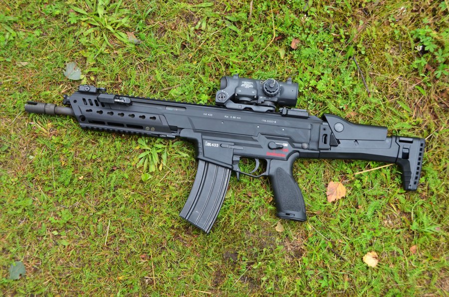 Praxistest des HK433 Sturmgewehrs von Heckler & Koch HK433 Sturmgewehr linke Seite