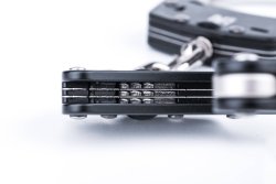 Nextorch erweitert sein Sortiment um Handfesseln – das sind die "Abführmittel aus Aluminium" Schloss der Nextorch Handfesseln