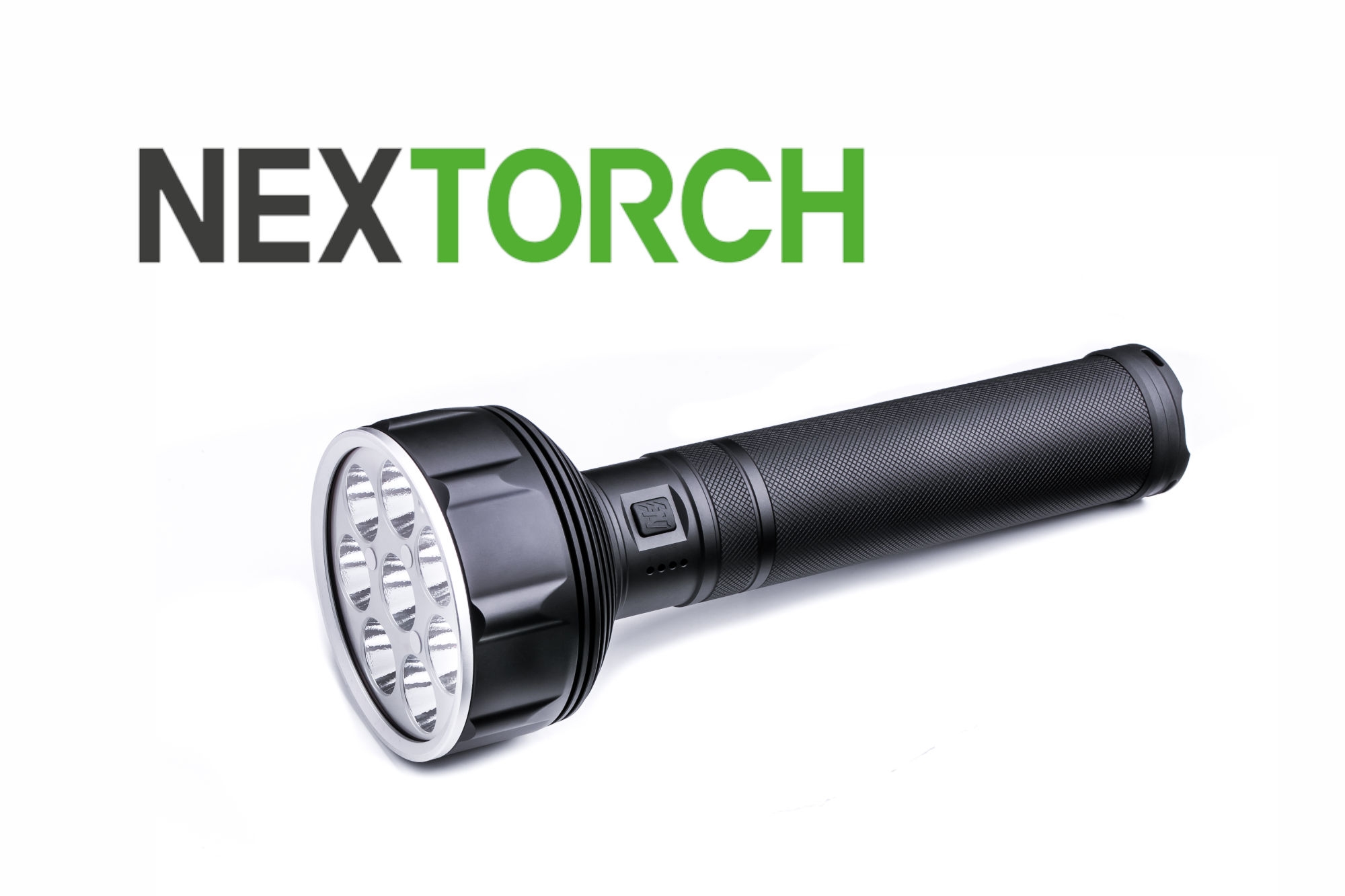 nextorch: Neu von Nextorch in 2021: Der Handscheinwerfer Saint Torch 31 mit 20.000 ANSI-Lumen und 790 m Reichweite