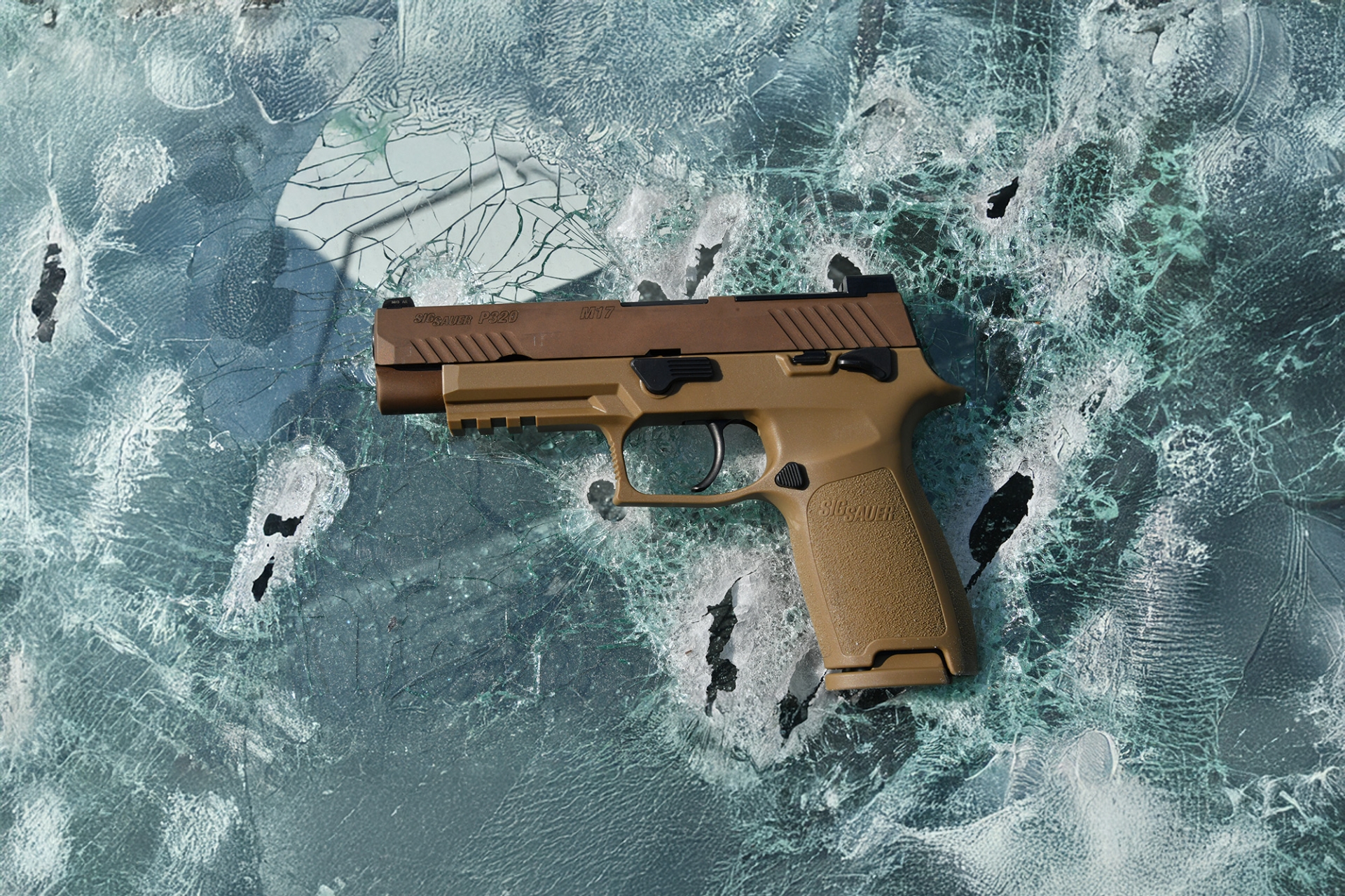 sig-sauer: Die SIG Sauer P320 im Kaliber 9 mm Luger wird die neue Dienstpistole der Schweizer Armee