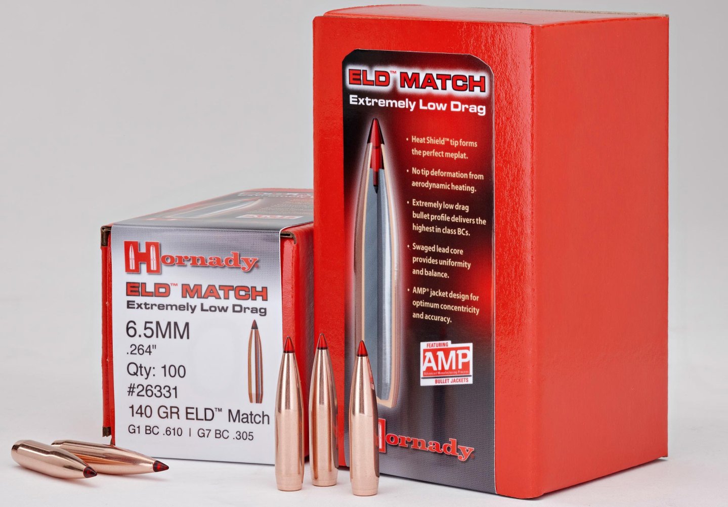 Hornady ELD Match Die neue Hornady Munition vor der Verpackung aufgestellt.