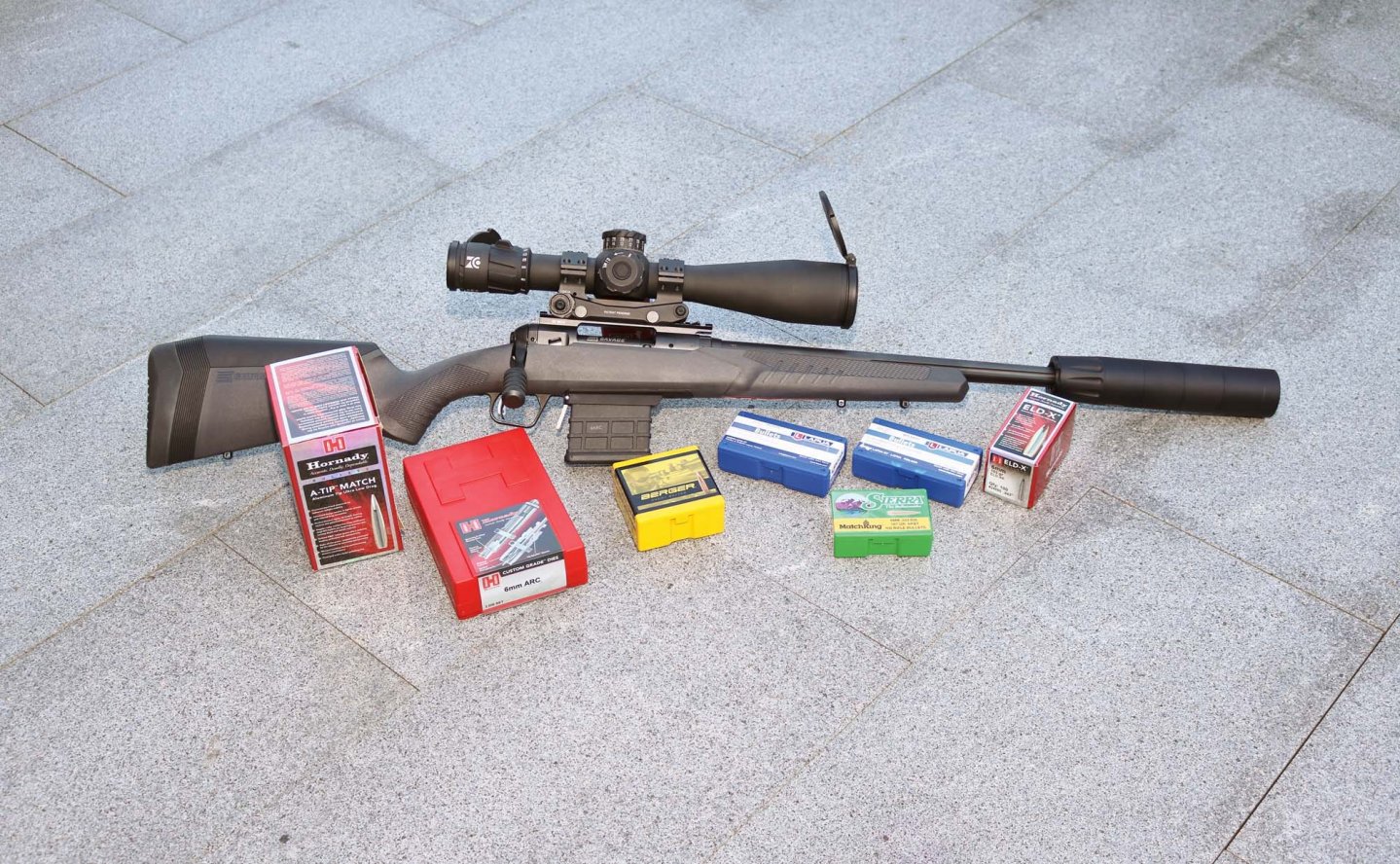 Wiederladen der neuen Long-Range-Patrone 6 mm ARC (Advanced Rifle Cartridge) Die Testwaffe Savage 110 Tactical.