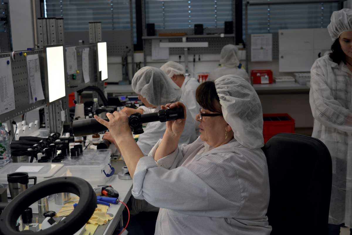 steiner-optik: Vor Ort: 70 Jahre Steiner Optik - die Entstehung eines Zielfernrohrs