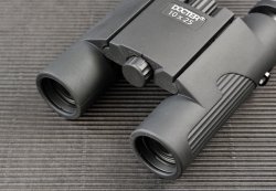 Docter Compact 10x25 binoculars Docter Compact 10x25 binoculars