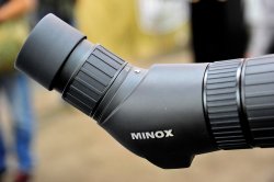 Minox MD 88 W APO Okular Das Minox MD 88 W APO Okular in der Detailansicht.