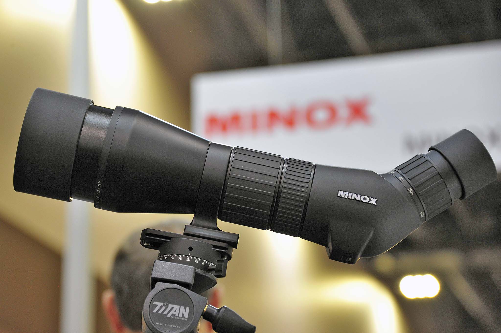 minox: MINOX MD 88 W APO Spektiv