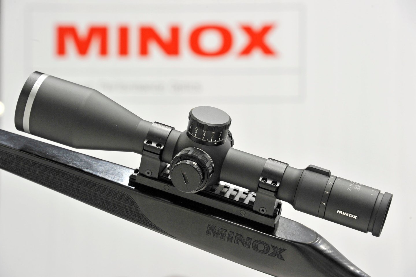 Neu von Minox: BV Ferngläser und ZE TAC Zielfernrohre Neu von Minox: BV Ferngläser und ZE TAC Zielfernrohre
