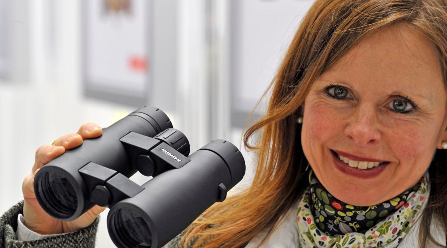 Neu von Minox: BV Ferngläser und ZE TAC Zielfernrohre Neu von Minox: BV Ferngläser und ZE TAC Zielfernrohre