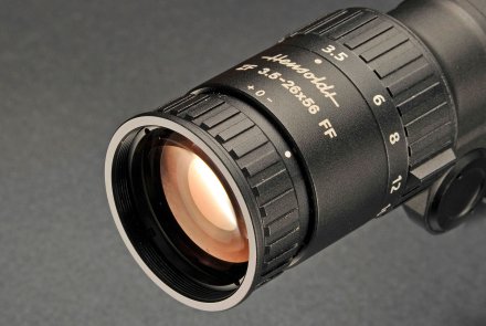 Test: Hensoldt 3.5-26x56 FF Zielfernrohr Okular des Hensoldt Zielfernrohr