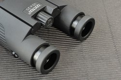 Docter Compact 10x25 binoculars Docter Compact 10x25 binoculars