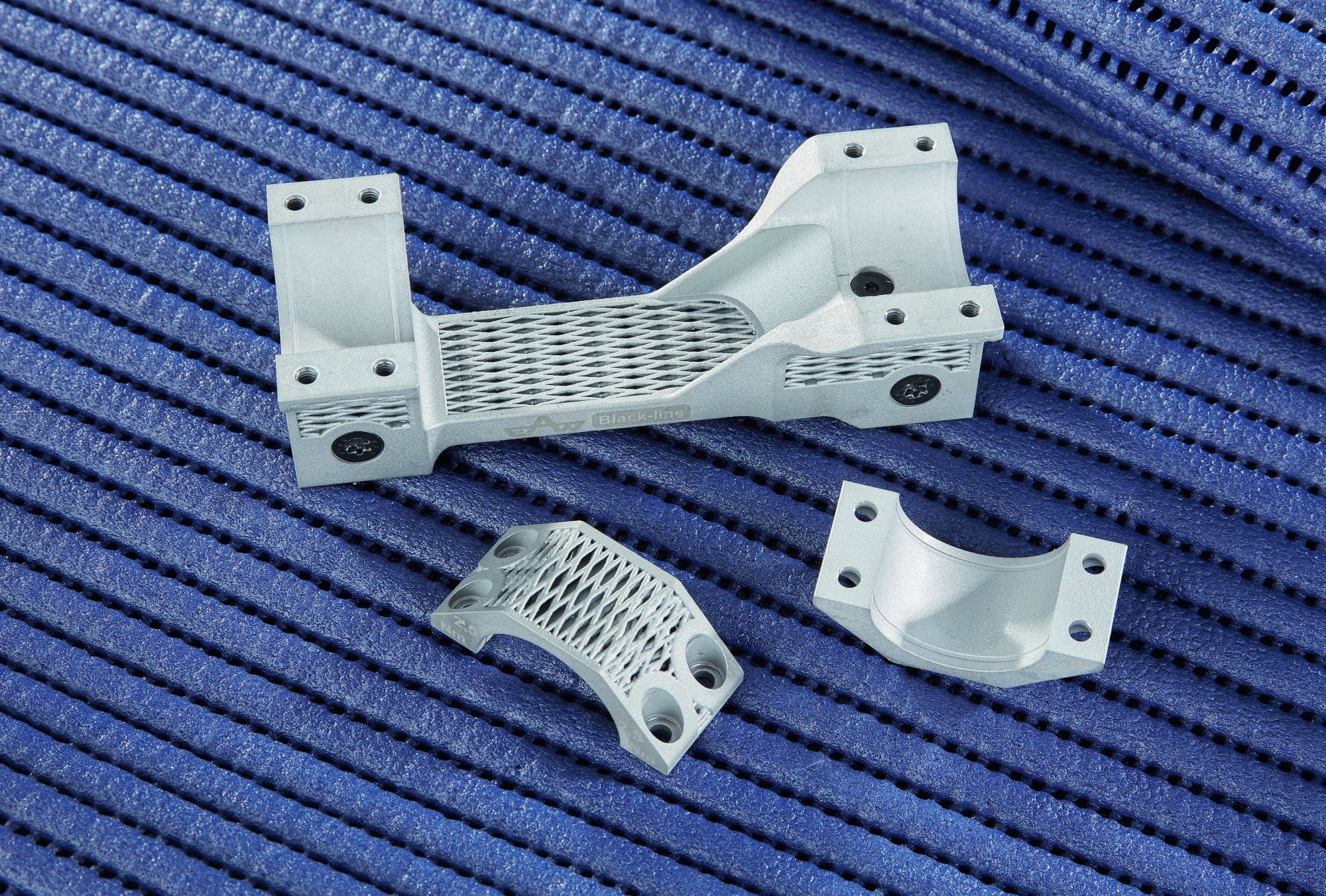 EAW Montagen: Erster Test: Die neue EAW-Blockmontage für Zielfernrohre entsteht im 3D-Druck – worin liegen die Vorteile? EAW Montagen: Erster Test: Die neue EAW-Blockmontage für Zielfernrohre entsteht im 3D-Druck – worin liegen die Vorteile?