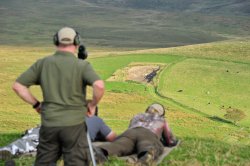 Long-Range-Shooting mit MINOX ZP5 Shooting Range in Wales