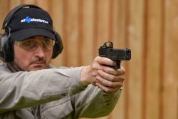 Das NOBLEX sight II plus IPSC montiert auf eine GLOCK 17 M.O.S. Auf dem Schießstand machte das NOBLEX sight II plus IPSC im Zusammenspiel mit der GLOCK 17 eine gute Figur.