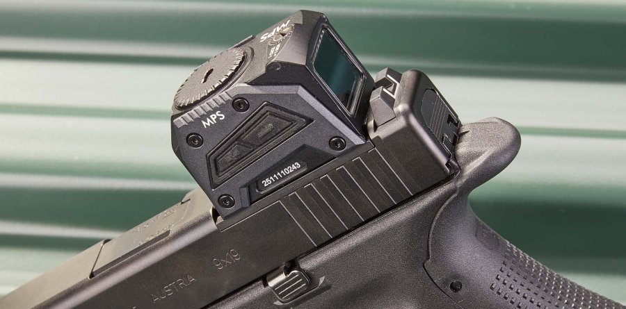 Steiner MPS – das geschlossene Rotpunktvisier für harte Einsätze Linke Seite des Steiner MPS.