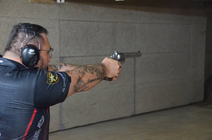 12. European Steel Challenge Smith & Wesson 929 in 9mm Luger.