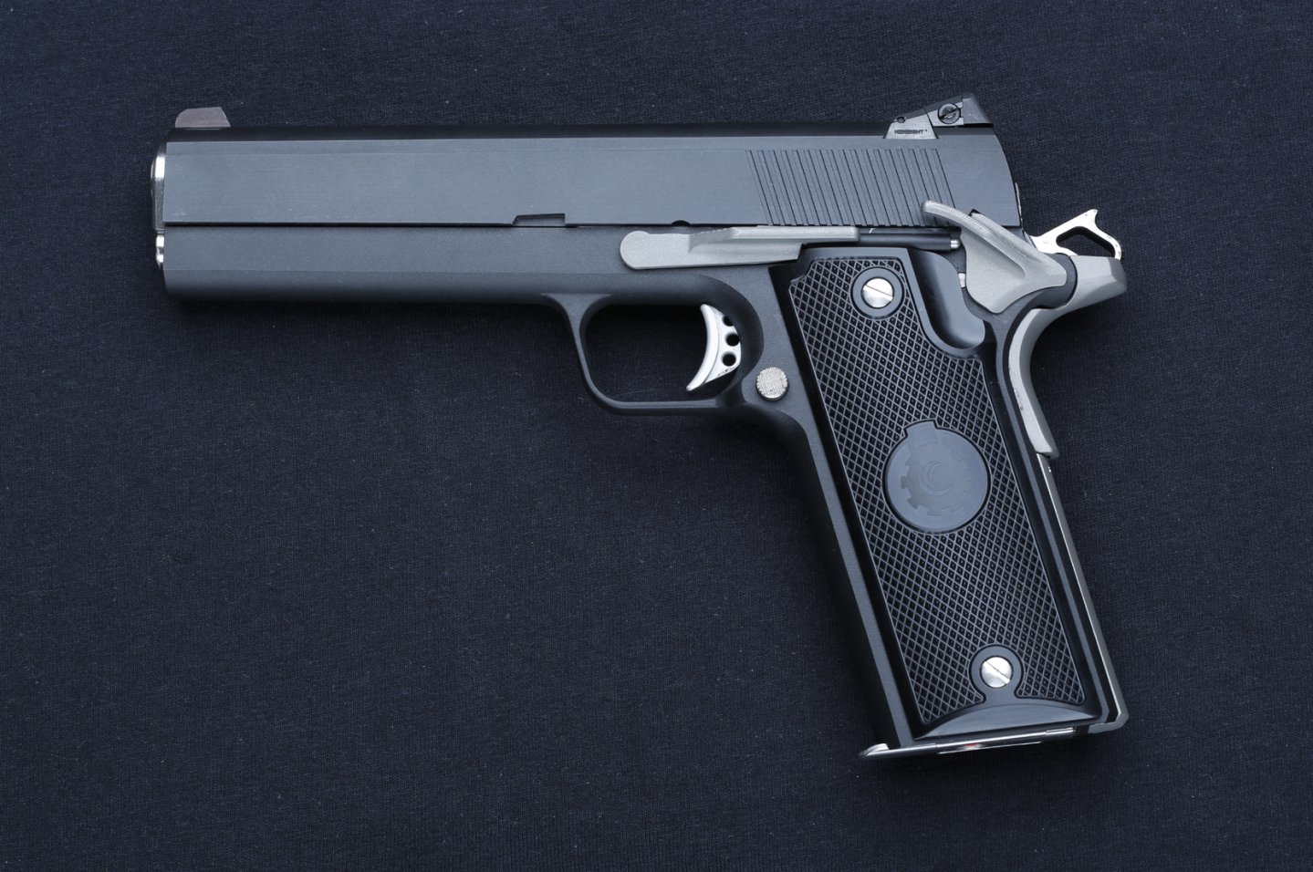 caliber 09/2015 - neu am Kiosk! caliber 09/2015 - neu am Kiosk!