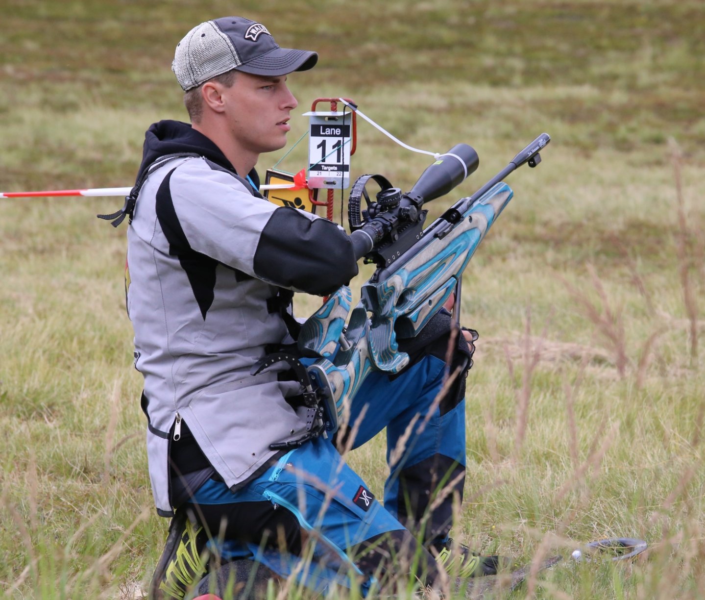 Field Target: Deutsche Meisterschaften 2018 des BDS Jan Homann mit Federdruck-Luftgewehr beim Field Target