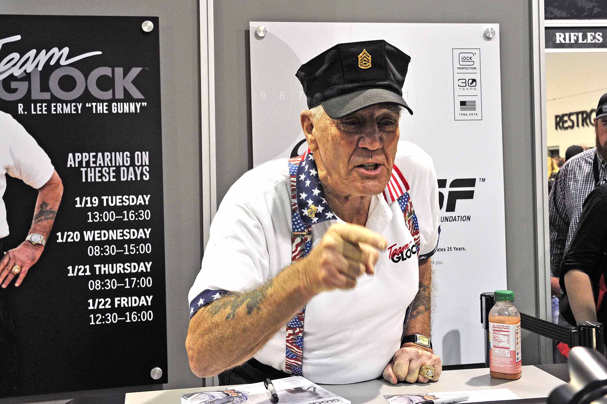 "Gunny" alias R. Lee Ermey - Gunnery Sergeant Hartman gestorben