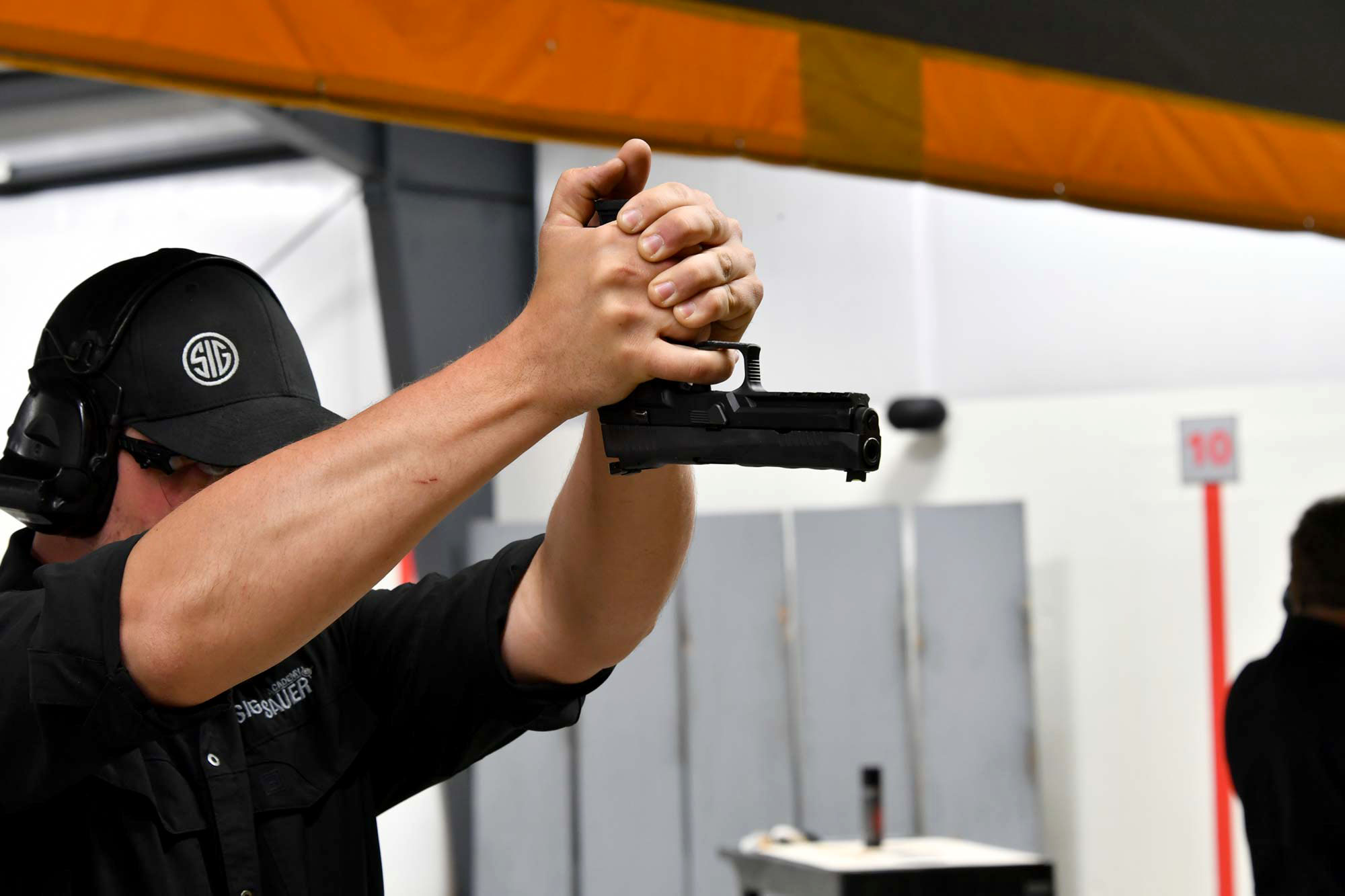 sig-sauer: SIG Sauer Academy – die größte Schießschule der Welt