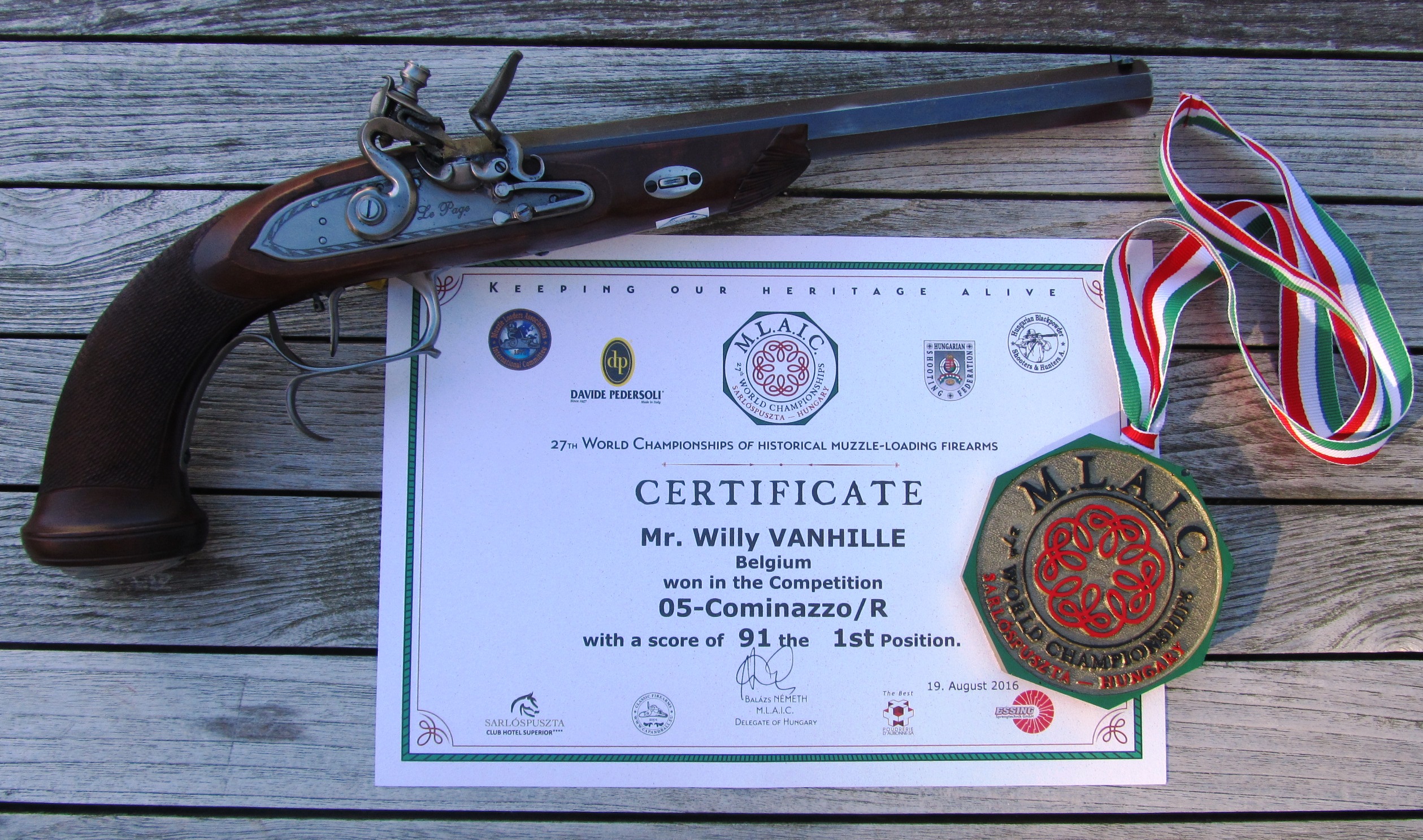 pedersoli: WM im Vorderladerschießen: Medaillen mit Waffen von Pedersoli