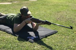 Im Interview: AirGhandi – wir sprachen mit dem Druckluftwaffen-Tester Andreas Hofmann AirGhandi macht Trick-Shots mit dem DIANA 340 NTEC