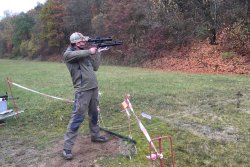 Im Interview: AirGhandi – wir sprachen mit dem Druckluftwaffen-Tester Andreas Hofmann AirGhandi mit einem STEYR LG110 HFT Hunting beim FieldTarget