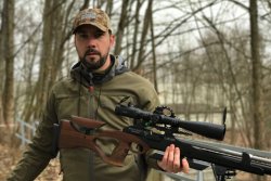 Im Interview: AirGhandi – wir sprachen mit dem Druckluftwaffen-Tester Andreas Hofmann AirGhandi mit einem STEYR LG110 HFT Hunting
