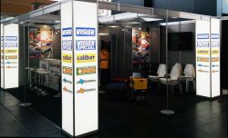 all4shooters auf Wachstumskurs: Cross Media erreicht den Markt Messestand VS Medien auf der IWA 2016