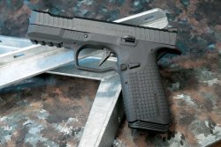 Arsenal Firearms wird Archon Firearms in USA STRYK B Pistole von Arsenal Firearms und RUAG Ammotec