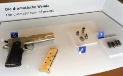 Besuch im Polizeimuseum Hamburg: Eine Reise durch die Geschichte der Behörde Colt in .45 ACP einer RAF-Terroristin im Polizeimuseum Hamburg