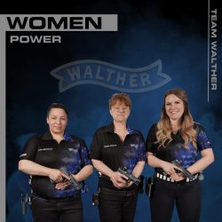 Das im IPSC erfolgreiche Team Walther im Überblick und wie Sie am Tag der offenen Tür der Carl Walther GmbH am 16. und 17. Juni 2023 in Ulm teilnehmen können. Die Carl Walther Teamschützinnen Annchen Nettelstroth, Claudia Remek-Lentz und Tanja Loch.