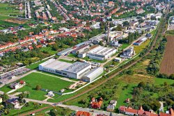 Luftaufnahme CZ-Fabrikgelände.