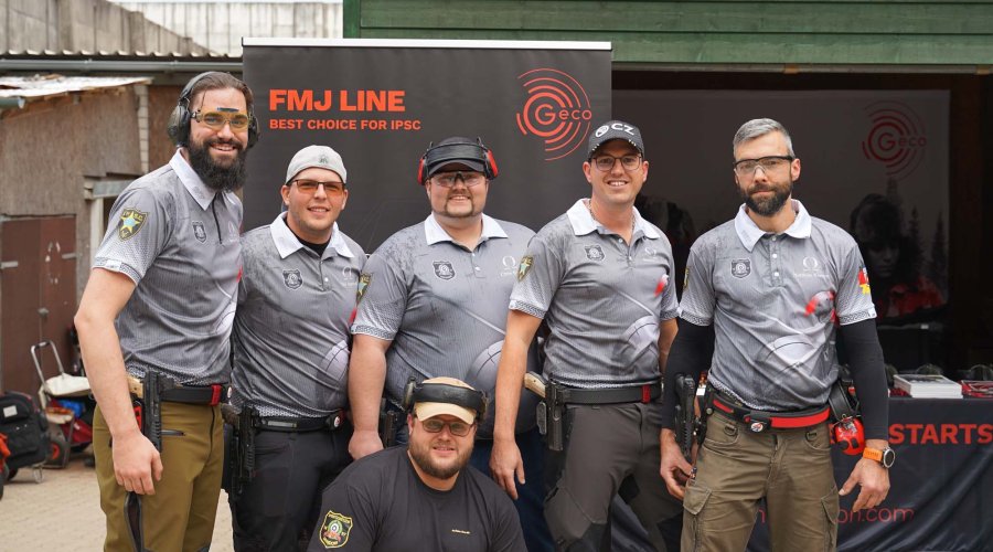 Gruppe Schützen nach dem Match bei den GECO IPSC Massters 2022.