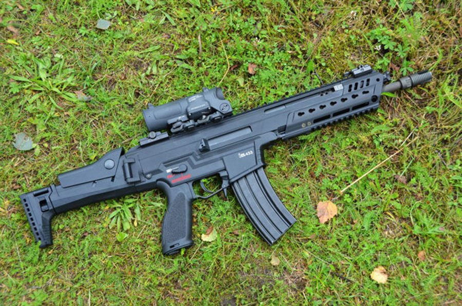 HK trennt sich von CEO Norbert Scheuch Eventueller Nachfolger des G36: HK433 Sturmgewehr