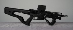 Video: HERA Arms expandiert – all4shooters.com war beim deutschen Hersteller von AR-15-, AR-10- und Repetierbüchsen vor Ort HERA CQR-Komplettsystem.