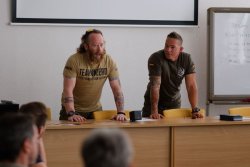 2. International Bodyguard Conference Einweisung von Instructor Zero und Ralf Kassner bei der 2. International Bodyguard Conference
