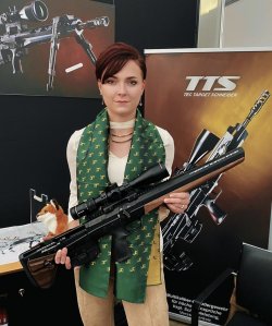 Nachbericht: Die Internationalen Jagd- und Schützentage auf Schloss Grünau 2021 Das neue Bullpup-Gewehr von TTS.