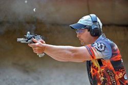 IPSC Handgun WM 2017 in Frankreich Eric Grauffel im Wettkampf
