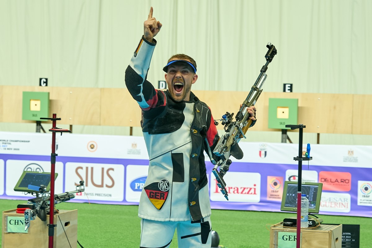 issf: 2025 gibt's endlich wieder einen deutschen Luftgewehr-Weltmeister: Maximilian Dallinger holt Gold für den DSB