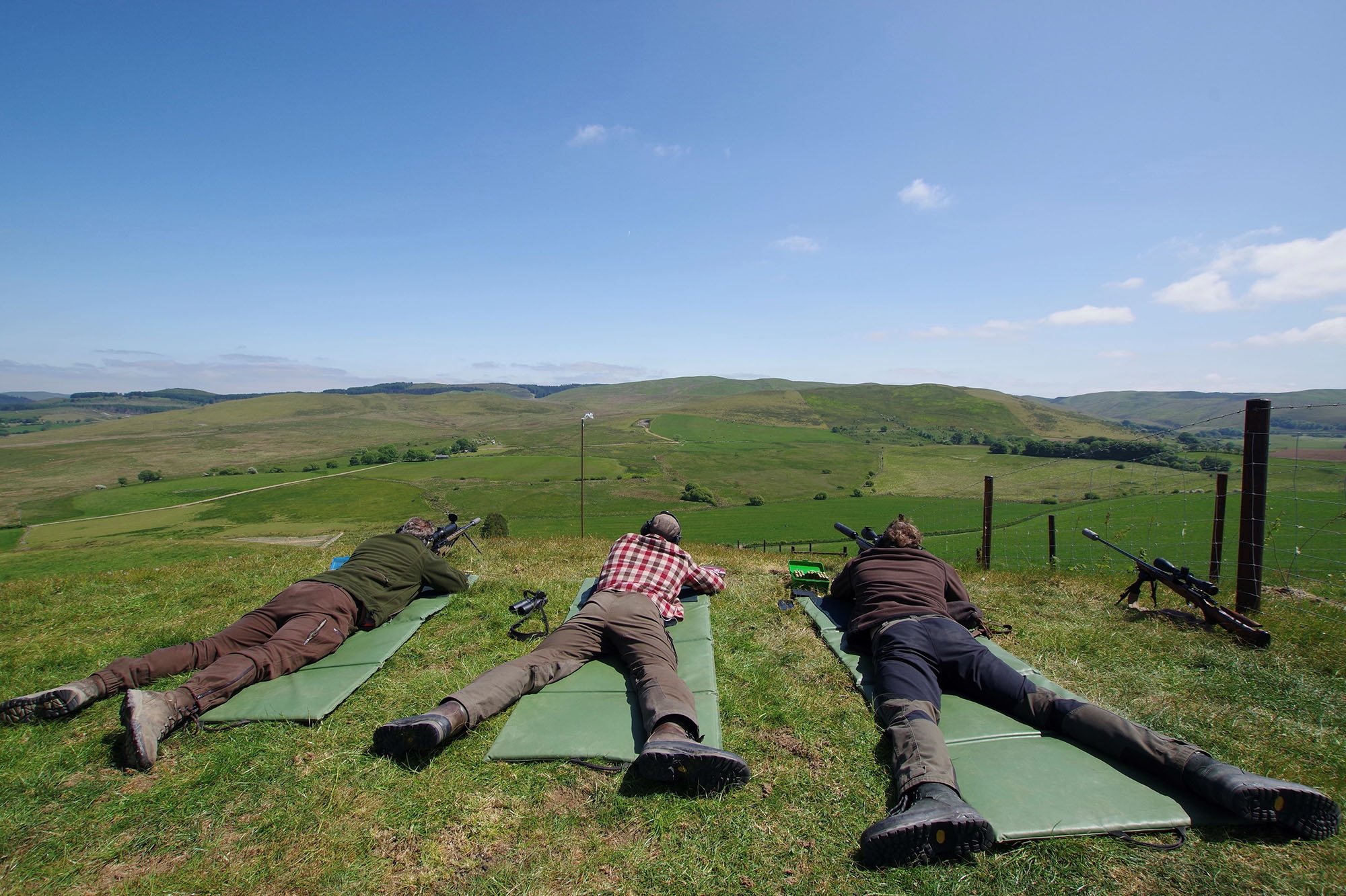 noblex-optics: Ankündigung Long-Range-Event 2023: Mit Noblex in Wales auf bis zu 1.000 Meter schießen. noblex-optics: Ankündigung Long-Range-Event 2023: Mit Noblex in Wales auf bis zu 1.000 Meter schießen.