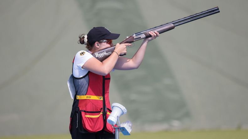 issf: Olympia 2024, Tag 9: Keine deutsche Medaille im Skeet, aber Florian Peter steht morgen im Finale mit der Schnellfeuerpistole issf: Olympia 2024, Tag 9: Keine deutsche Medaille im Skeet, aber Florian Peter steht morgen im Finale mit der Schnellfeuerpistole