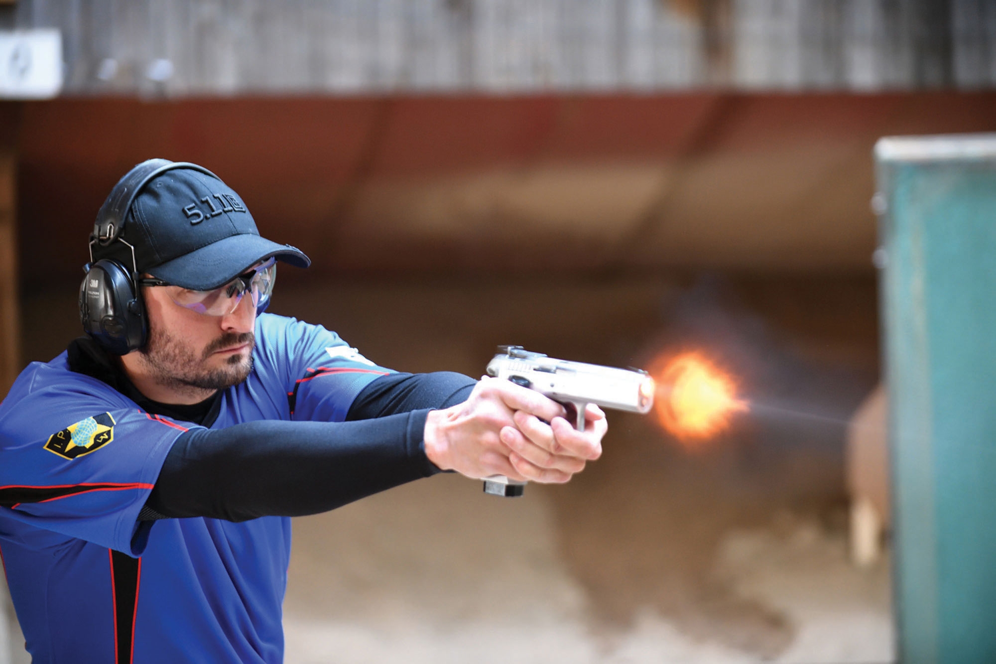 sportschuetzen: Dynamisches Kurzwaffenschießen und IPSC-Schießtechniken: die Abzugskontrolle