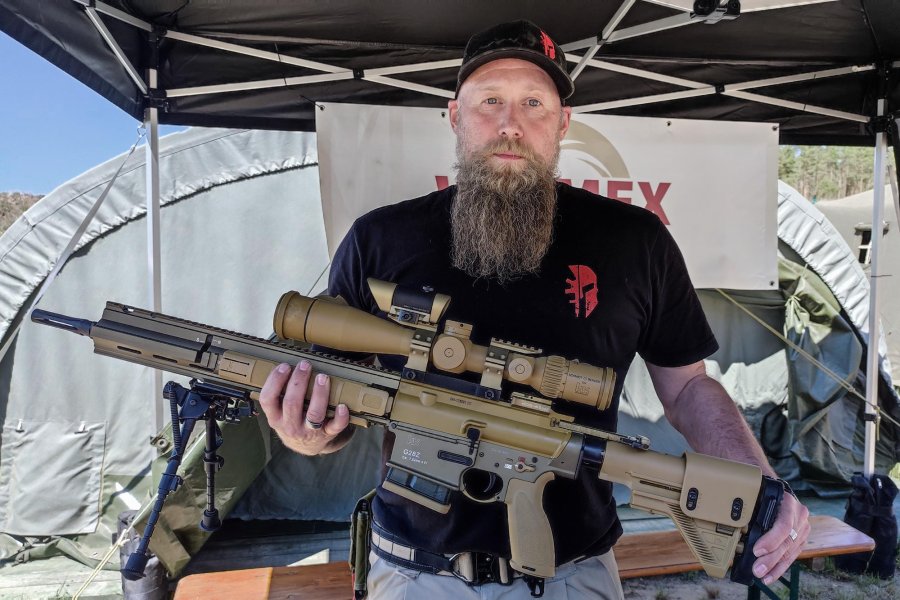 Simon Deffner mit G28 Z von Heckler & Koch und 3-20x50 PM II von Schmidt & Bender HK-G28-Z-WAIMEX-Schmidt-Bender-PM2---5-20x56-Simon-Deffner