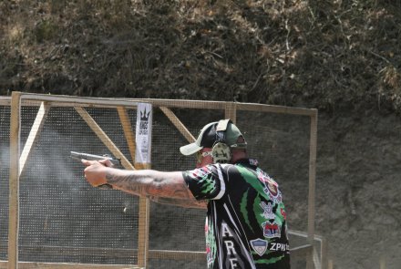 Neue Schießanlage in Polen: Vor Ort auf dem neuen Schießstand Wiechlice Philipp Wessels im Wettkampf auf der neuen Bahn.